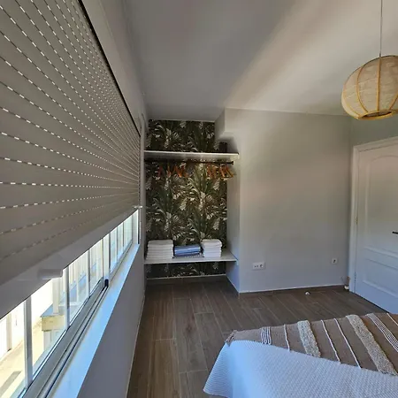 Frente Al Mar Primera Linea De Playa Samil 公寓