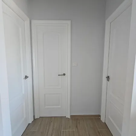 Frente Al Mar Primera Linea De Playa Samil Διαμέρισμα *