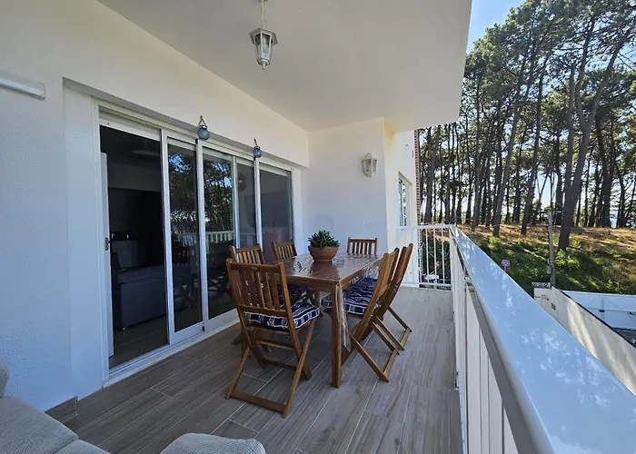 Apartamento Frente Al Mar Primera Linea De Playa Samil