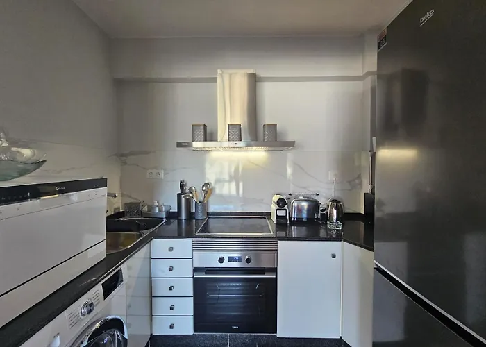 Frente Al Mar Primera Linea De Playa Samil Apartamento